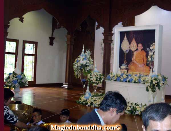 offrandes pour le décès de sa sainteté somdej phra sangharaj